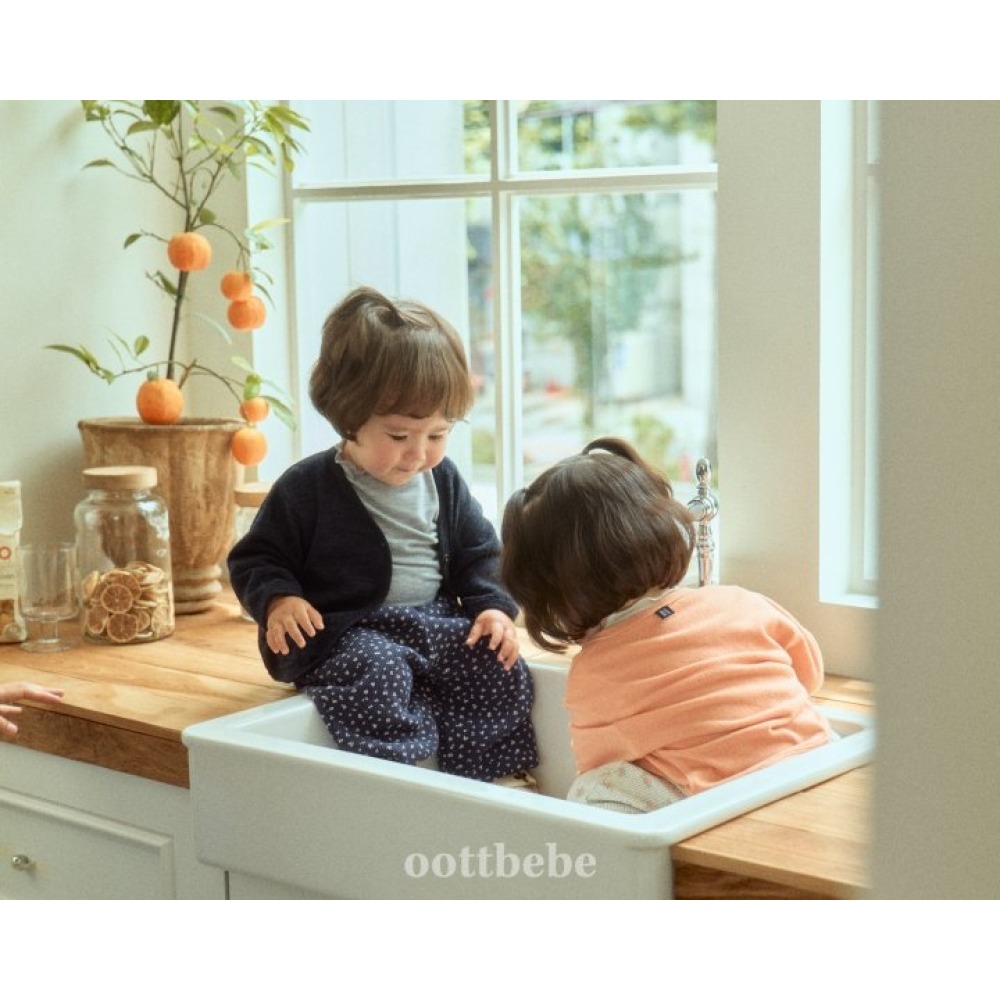 正韓童裝 OottBebe 薄針織開襟衫外套-細節圖10