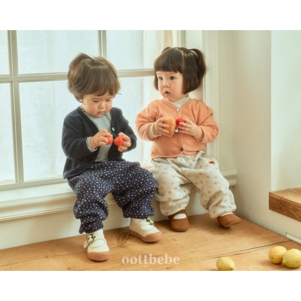 正韓童裝 OottBebe 薄針織開襟衫外套-細節圖11