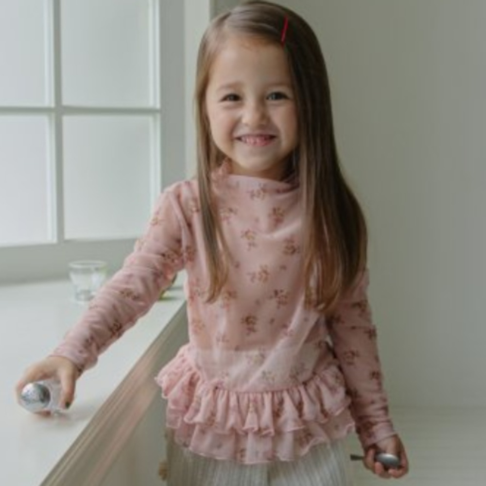 正韓童裝 Urban Rabbit 花卉風碎風雙層抓摺上衣-細節圖3