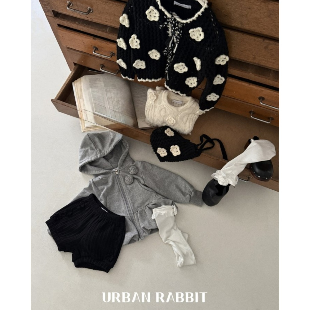 正韓童裝 Urban Rabbit 立體玫瑰澎下擺拉鍊外套-細節圖7