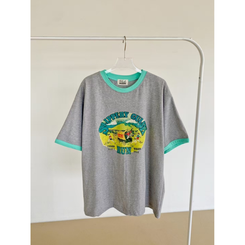 韓國女裝 N9ck 美式印撞色T恤上衣-細節圖10