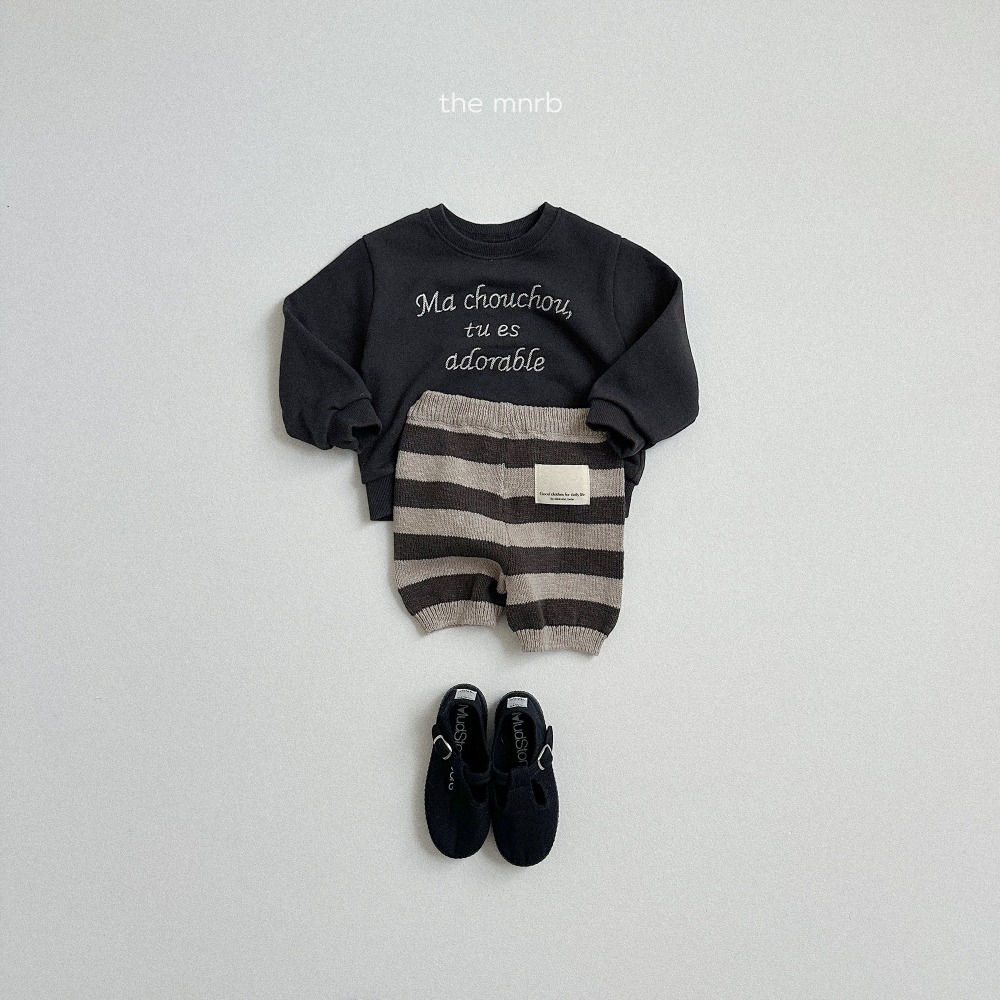 正韓童裝 MiniRobe 字母繡線簡約風大學t-細節圖3