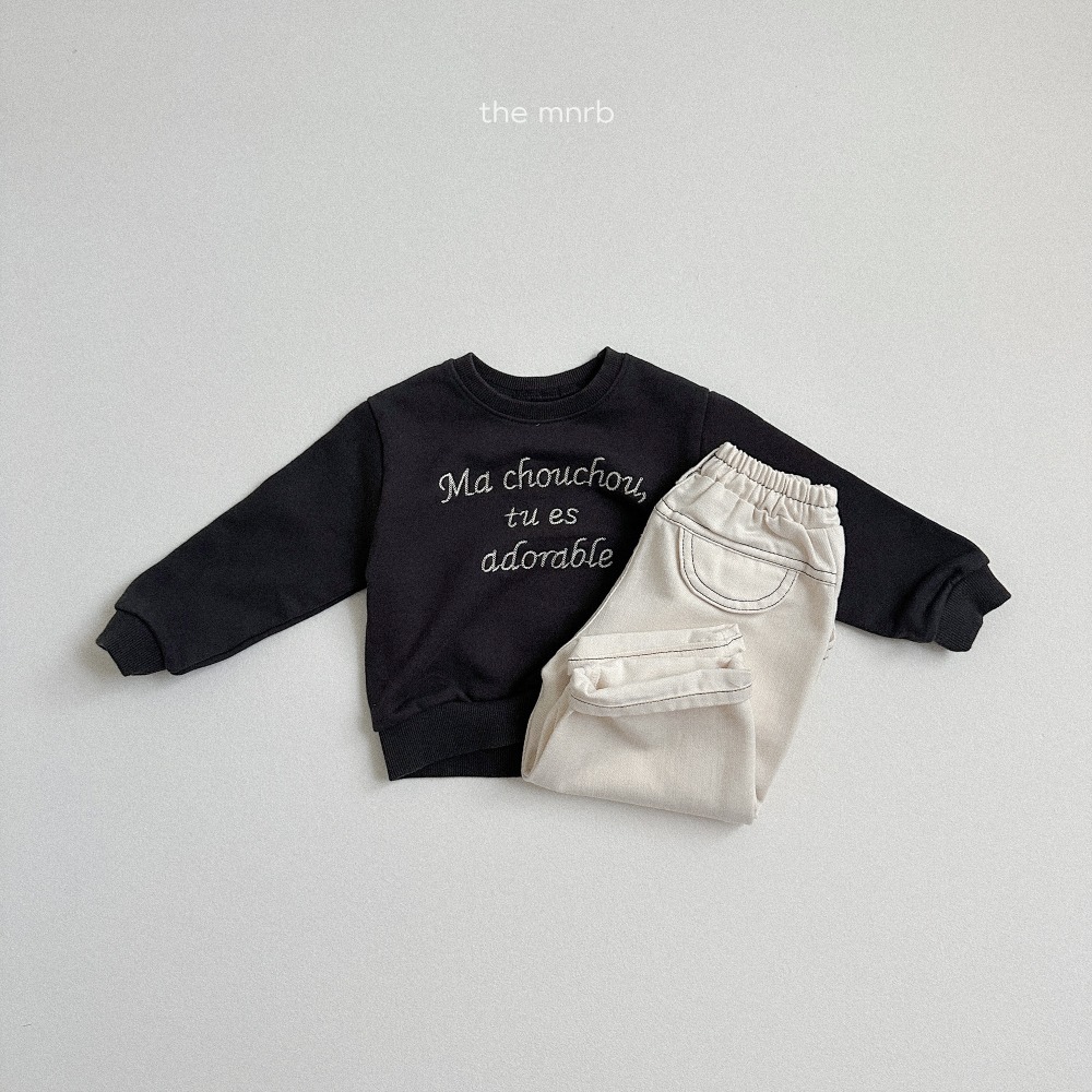 正韓童裝 MiniRobe 字母繡線簡約風大學t-細節圖5