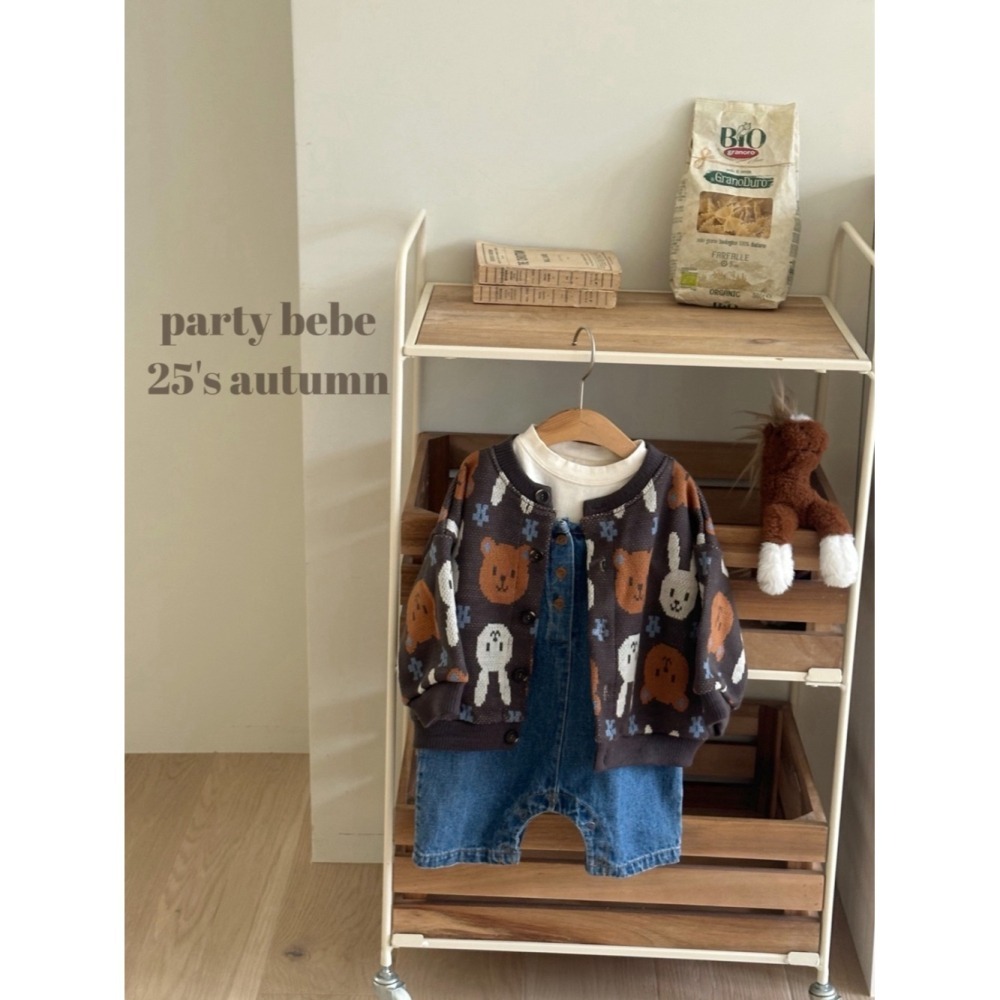 正韓童裝 PARTY KIDS 提花小熊開心微笑開襟衫-細節圖2