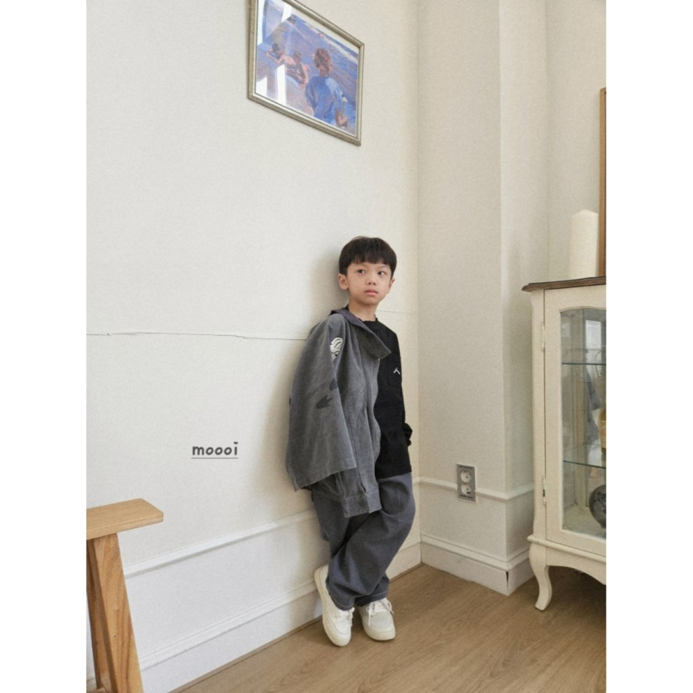 正韓童裝 MOOOISTORE 鴨鴨頹廢感夾克外套-細節圖10