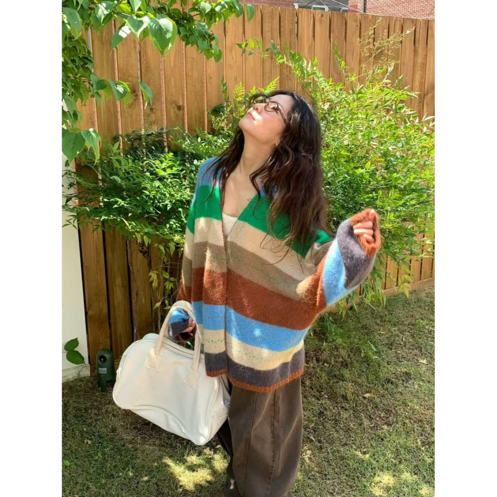 韓國女裝 Vent 彩虹馬海毛彩色條紋開襟衫-細節圖2