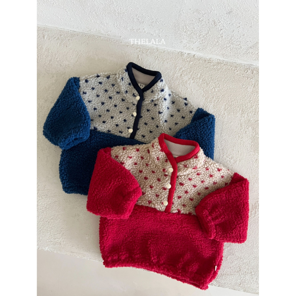 正韓童裝 THE LALA 小愛心毛絨保暖上衣-細節圖9
