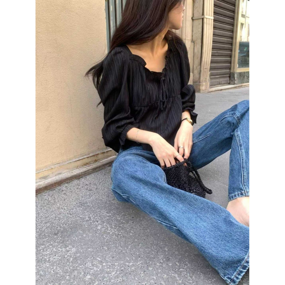 韓國女裝 Dressroom 愛心領蝴蝶結皺摺低領衫-細節圖7