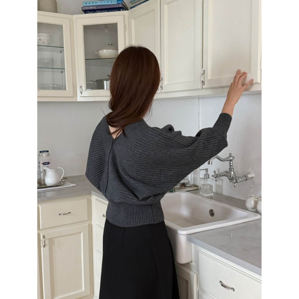 韓國女裝 Igotc v領縮口蝴蝶針織衣-細節圖4