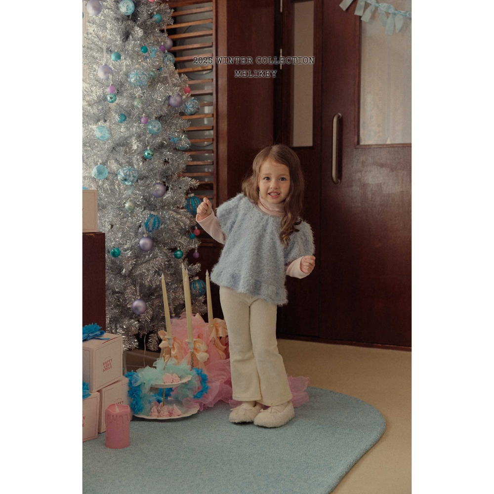 正韓童裝 Melikey 長毛絨絨綁帶短袖外罩衣-細節圖2