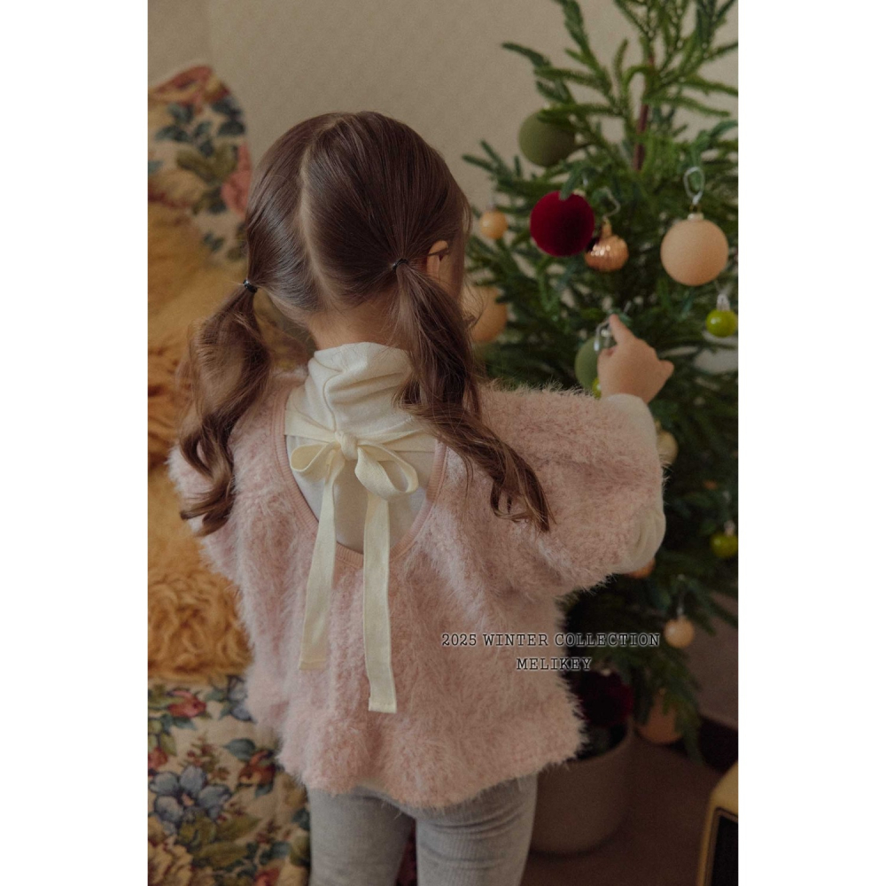 正韓童裝 Melikey 長毛絨絨綁帶短袖外罩衣-細節圖3