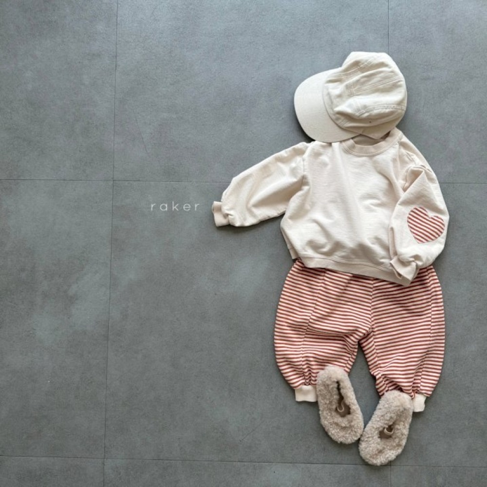 正韓童裝 RAKER 手肘愛心拼布大學Tee-細節圖4