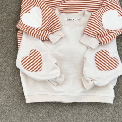 正韓童裝 RAKER 手肘愛心拼布大學Tee-細節圖7