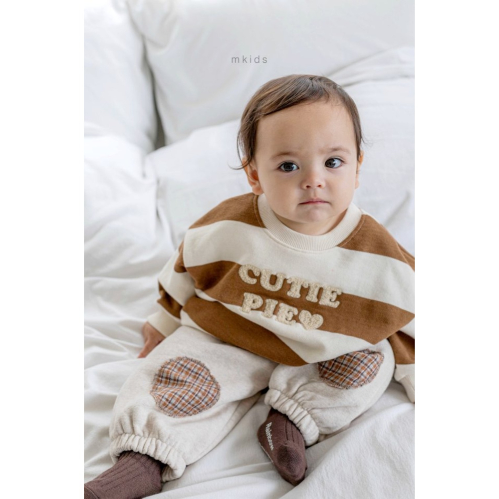 正韓童裝 M-KIDS 可愛粗橫條大學T-細節圖10