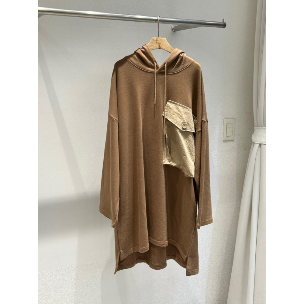 韓國女裝 Kira 大口袋連帽T型長洋衫-細節圖6