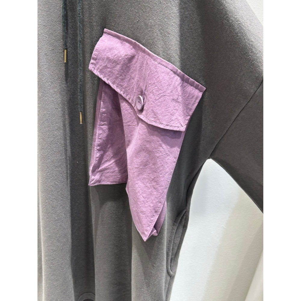 韓國女裝 Kira 大口袋連帽T型長洋衫-細節圖7