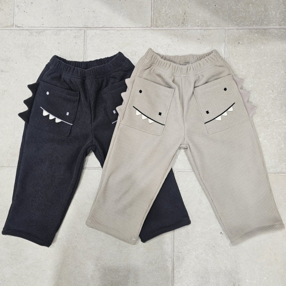 正韓童裝 1st blue 鬆緊腰口袋恐龍燈芯絨長褲-細節圖3