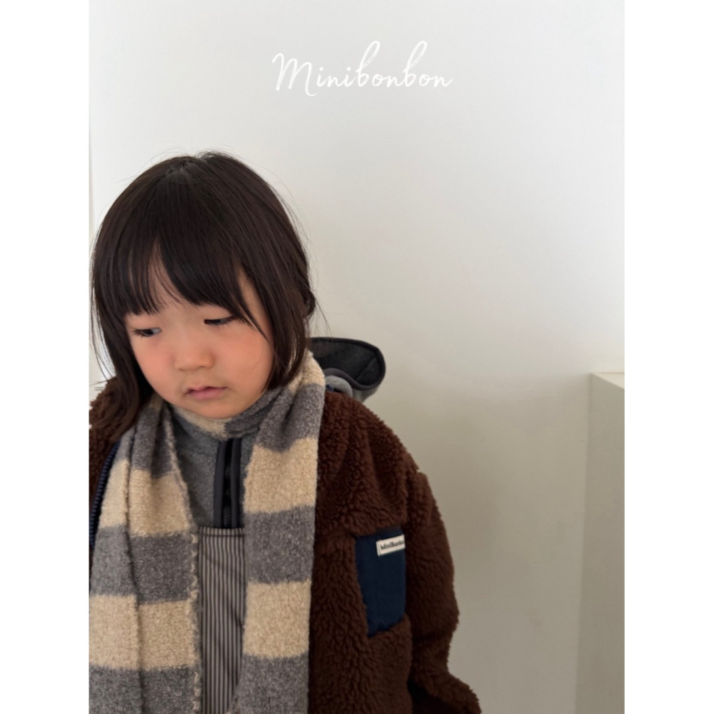 正韓童裝 MINI BONBON 暖呼毛絨感夾克外套-細節圖6