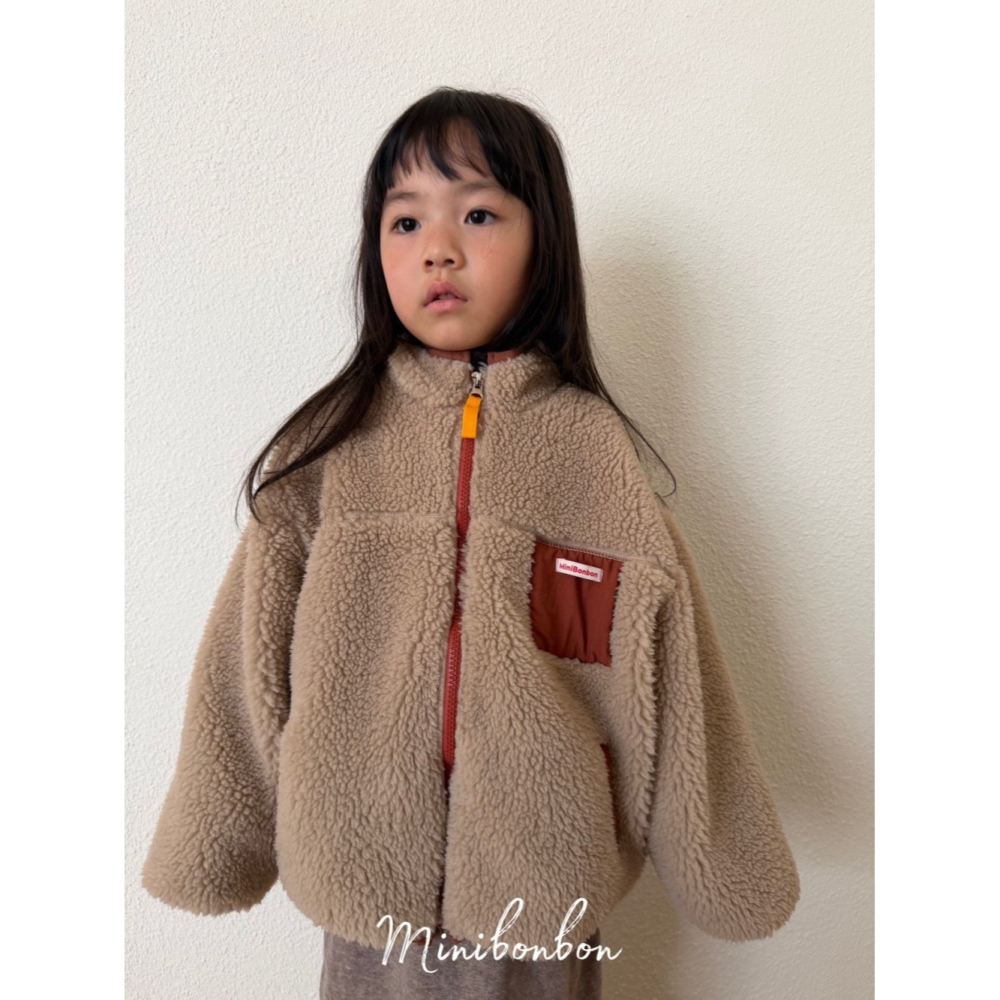 正韓童裝 MINI BONBON 暖呼毛絨感夾克外套-細節圖7