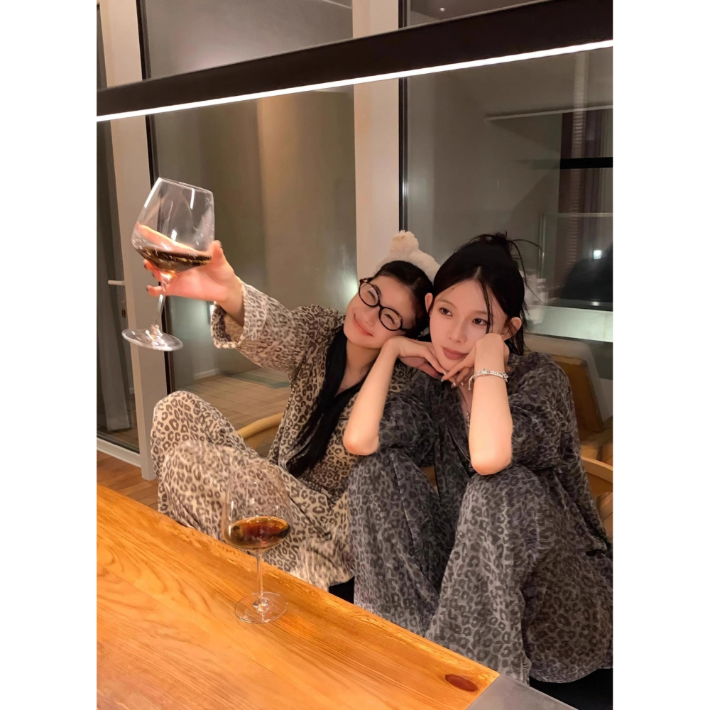 韓國女裝 Right 絲絨豹紋居家服睡衣套裝-細節圖7