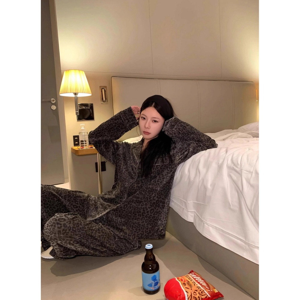 韓國女裝 Right 絲絨豹紋居家服睡衣套裝-細節圖8