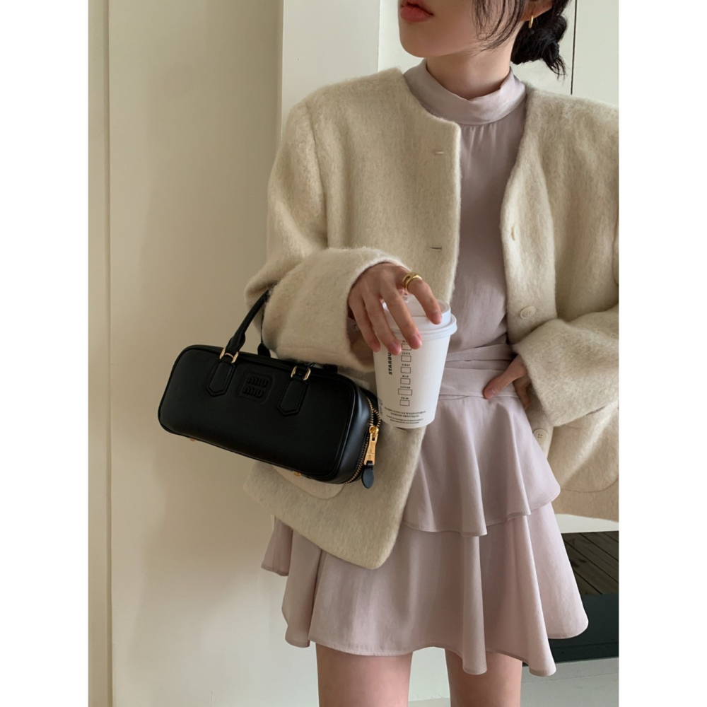 韓國女裝 Ouir 歐膩溫柔小姐姐風無領羊毛保暖外套-細節圖10