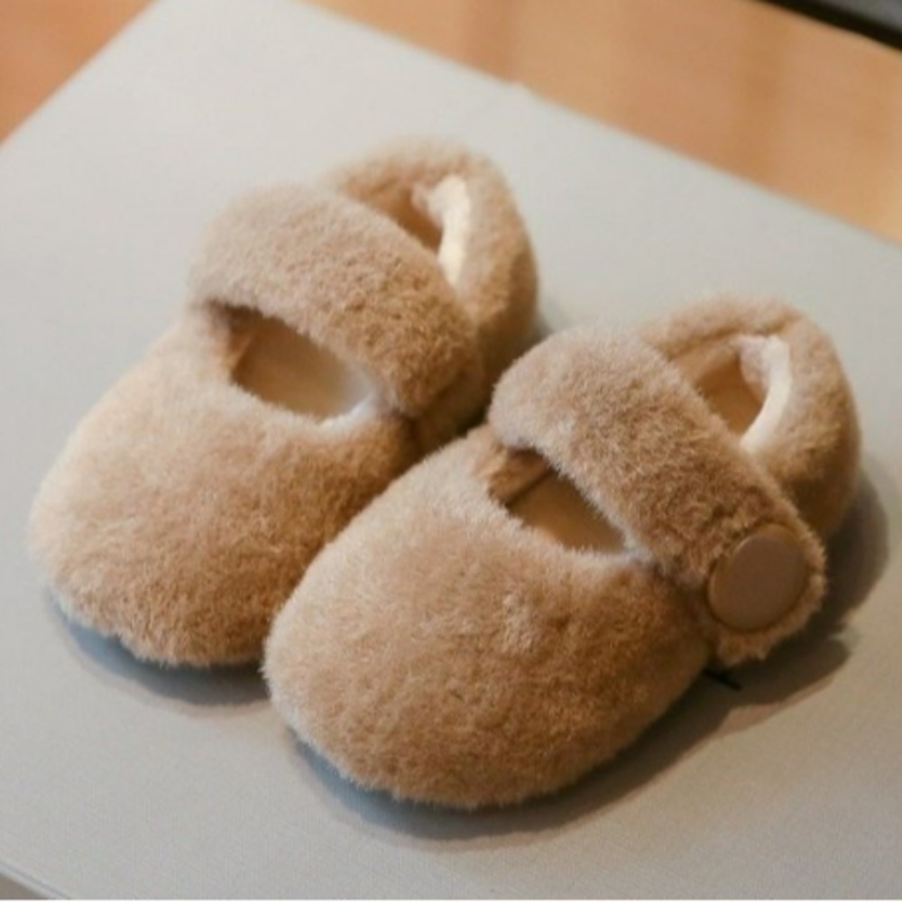 正韓童裝童鞋 IZ SHOES 毛毛娃保套娃鞋-細節圖7