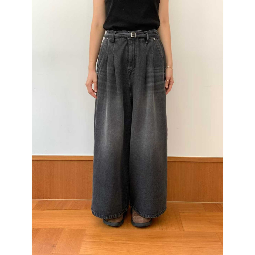 韓國女裝 Venti 大皺褶闊裙風寬管牛仔褲-細節圖4