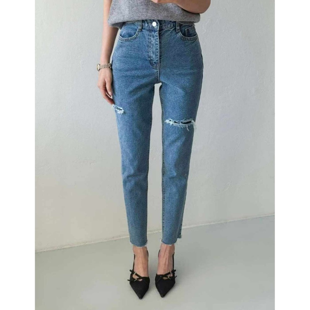 正韓女裝  Labor 超顯瘦線條的割破日常牛仔褲-細節圖7