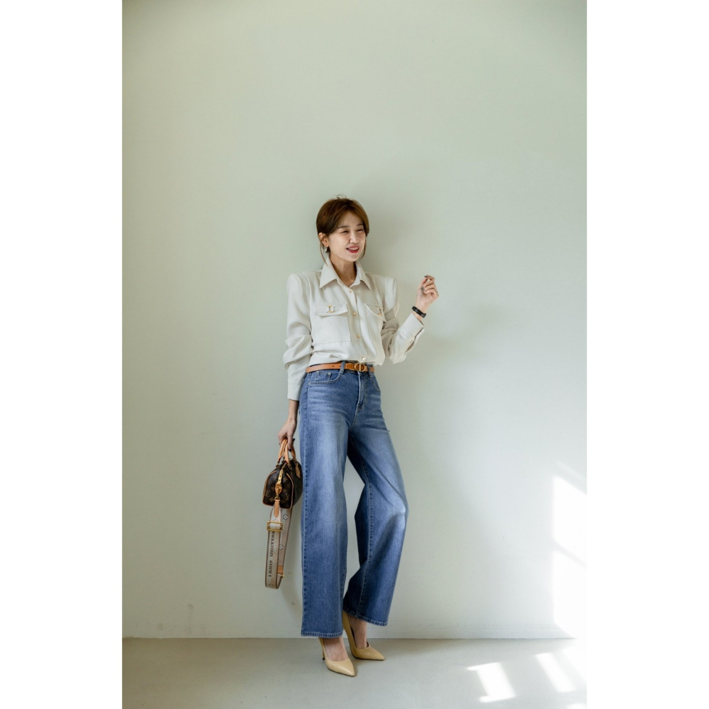 韓國女裝 96Place 經典俐落直刷中寬牛仔褲-細節圖3