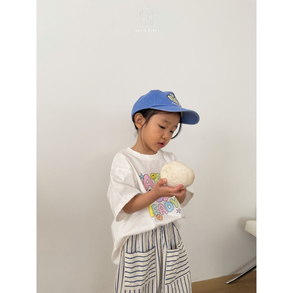 正韓童裝 Lovin 準備好了嗎彩色字母短T-細節圖7