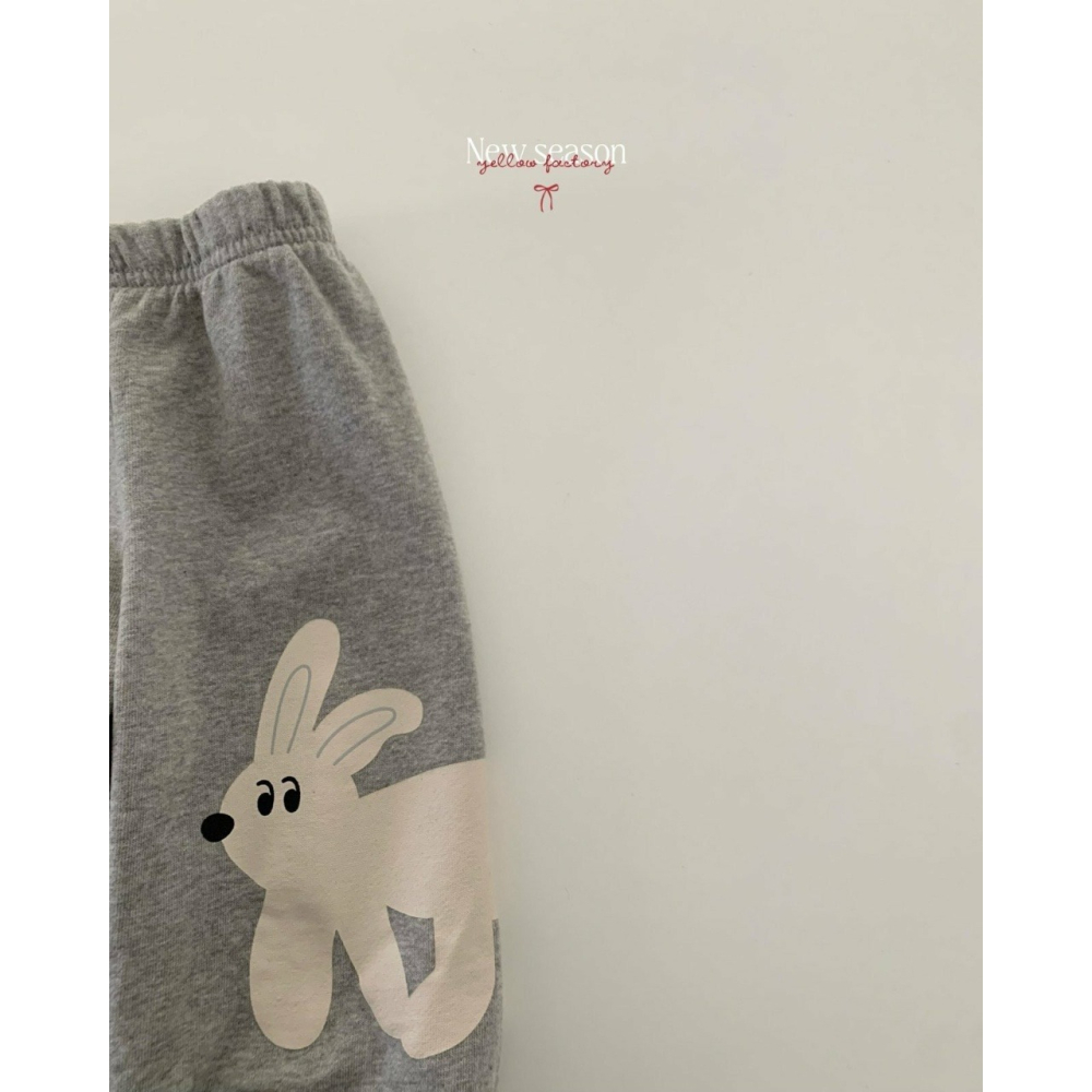 Yellowfactory 可愛白兔縮口休閒褲-細節圖2