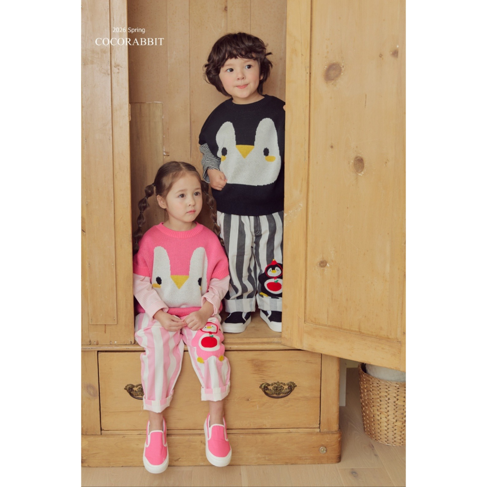 正韓童裝  COCO RABBIT 褲擺企鵝直紋褲-細節圖4