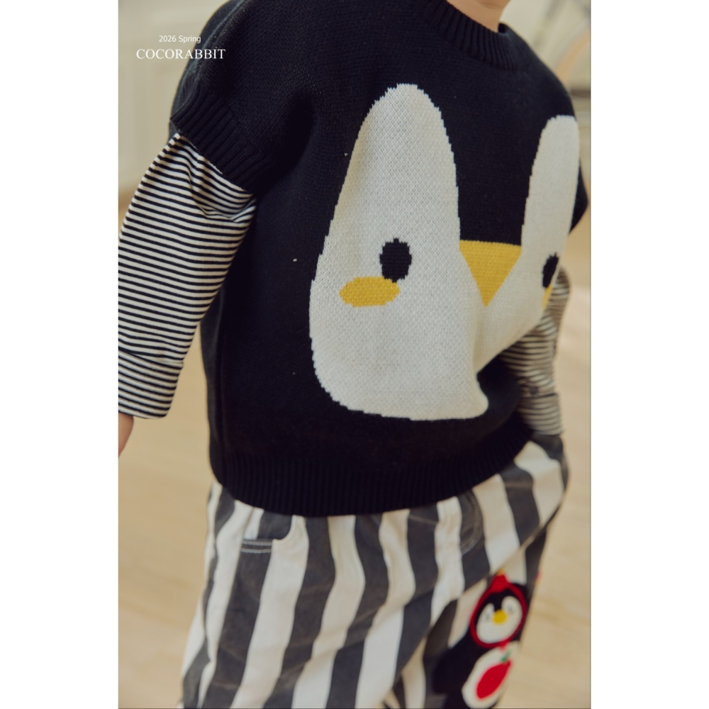 正韓童裝  COCO RABBIT 褲擺企鵝直紋褲-細節圖8