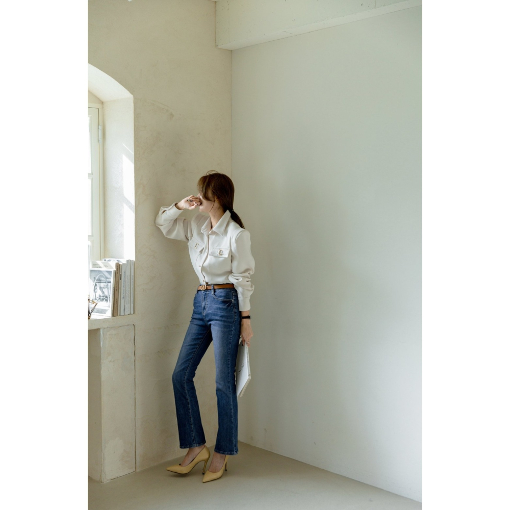 韓國女裝 96Place 經典顯瘦靴型微喇叭彈性牛仔長褲-細節圖10