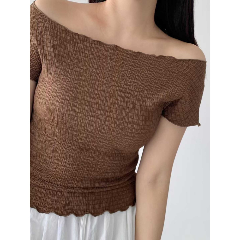 韓國女裝 Brandmarket 輕氧平領露肩上衣-細節圖9