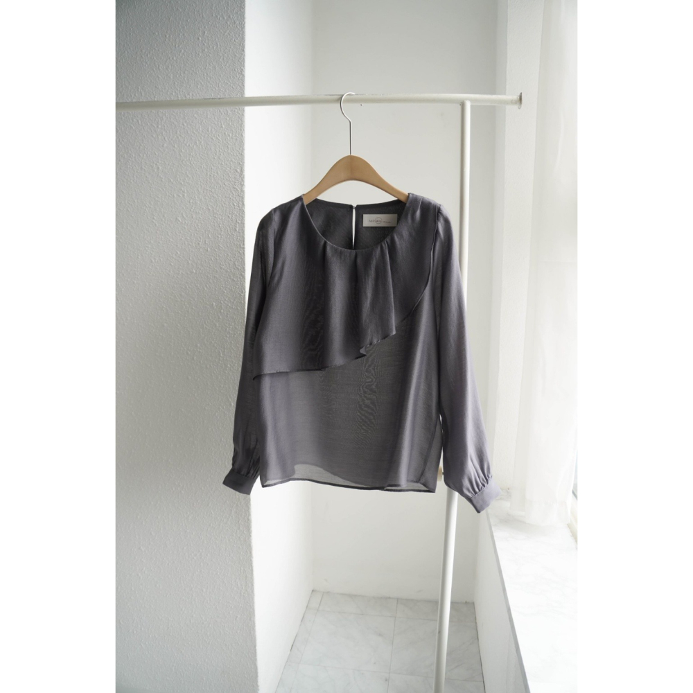 韓國女裝 Adorable 浪漫飄逸荷葉邊領雪紡上衣-細節圖8