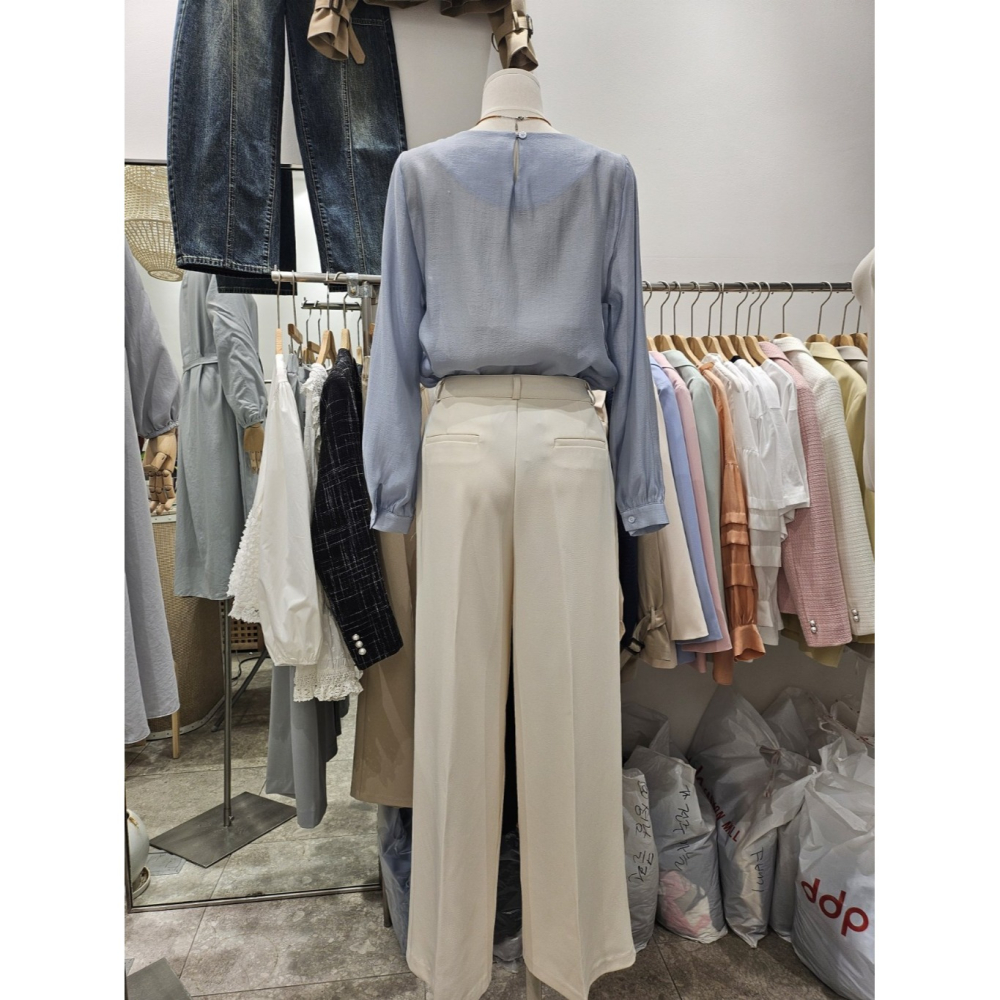 韓國女裝 Adorable 浪漫飄逸荷葉邊領雪紡上衣-細節圖11