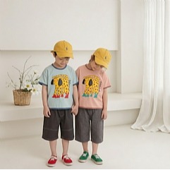 正韓童裝 Orangemom 手繪穿高跟的斑點狗T-細節圖5