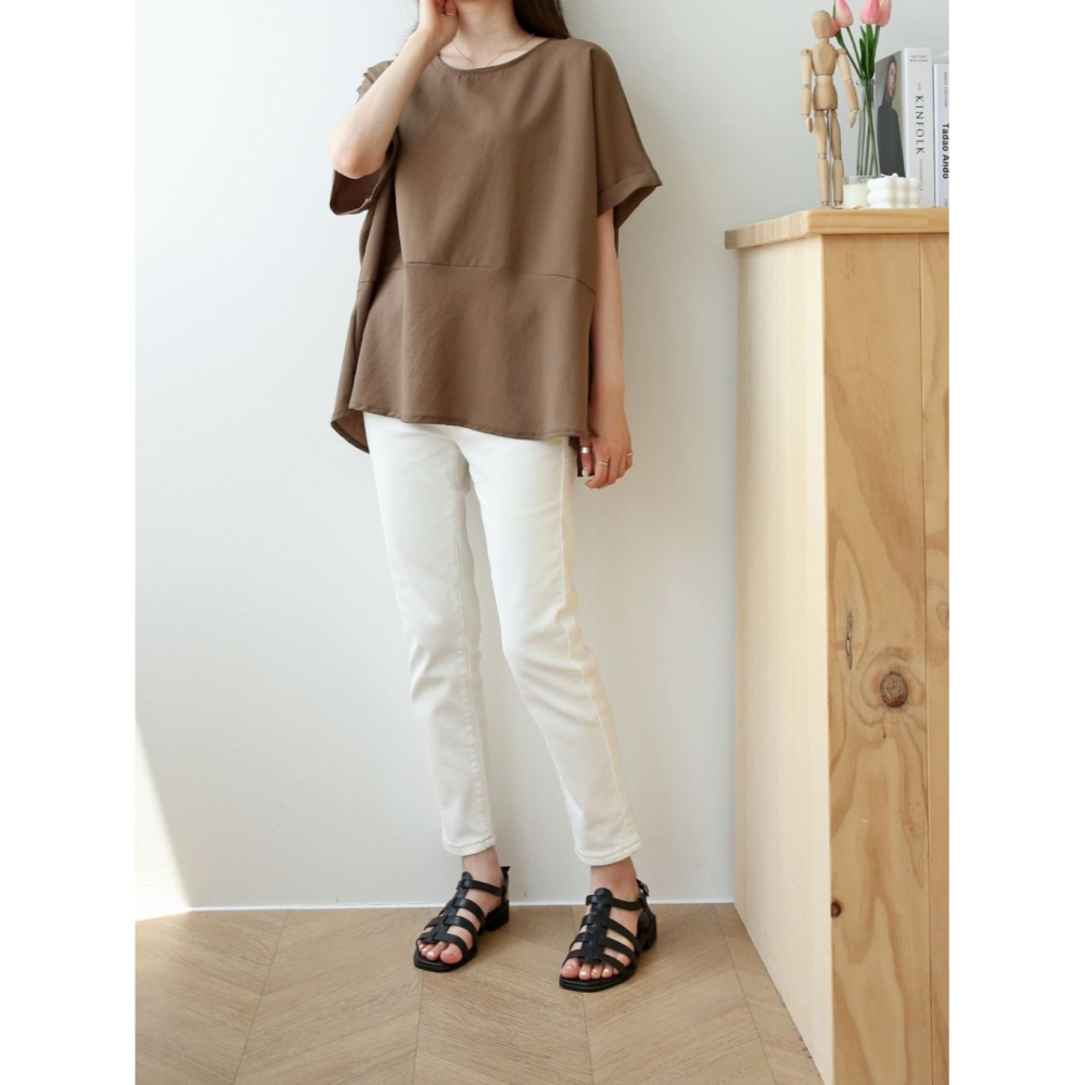 韓國女裝 簡約落肩下擺拼接五分袖上衣-細節圖11