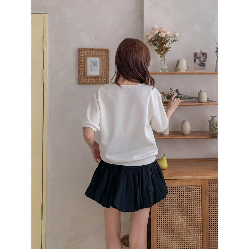 韓國女裝 Kkamjuu 假兩件拼碎花布上衣-細節圖3