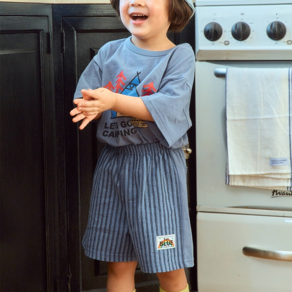 正韓童裝  1stblue  素色直條紋拼接五分短褲-細節圖4