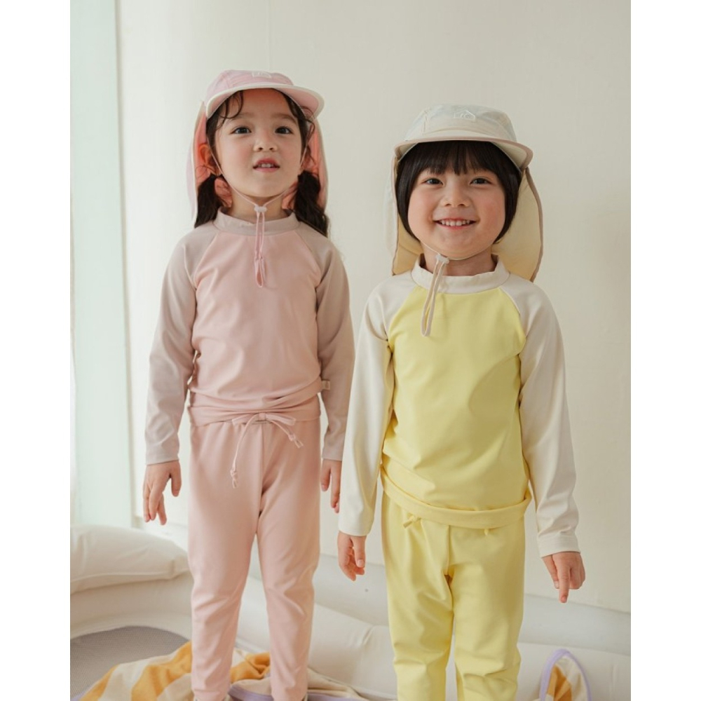 正韓童裝 here I am 拼接色泳衣套裝 防紫外線長袖泳衣泳褲-細節圖9