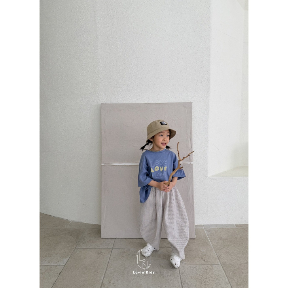 正韓童裝 Lovin 清新感LoVe字母T恤-細節圖6