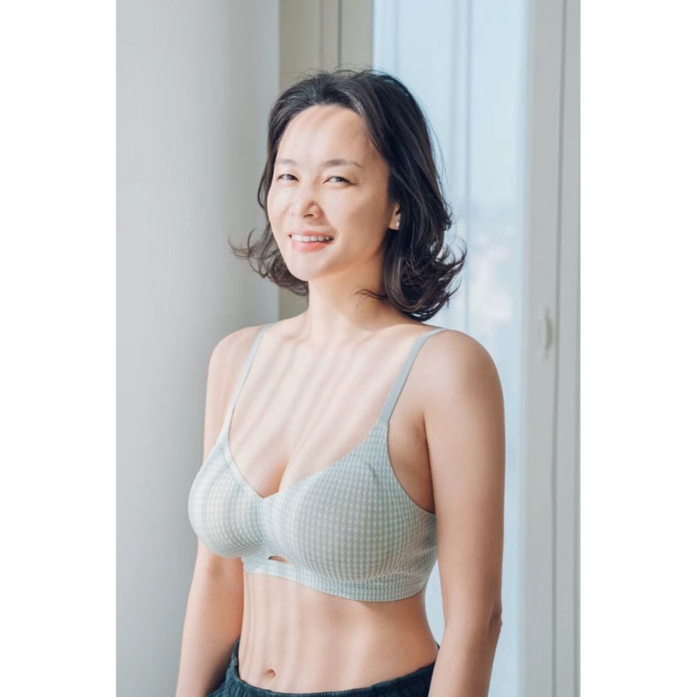 韓國女裝 your123 可愛法式格紋無壓包覆內衣-細節圖2