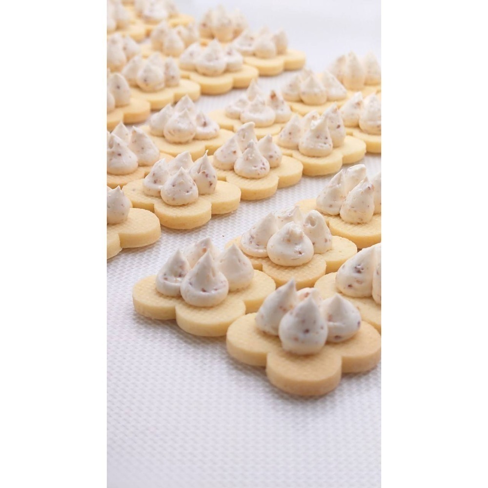 [乘風•旅行］榛果帕林內夾心餅乾禮盒-細節圖2