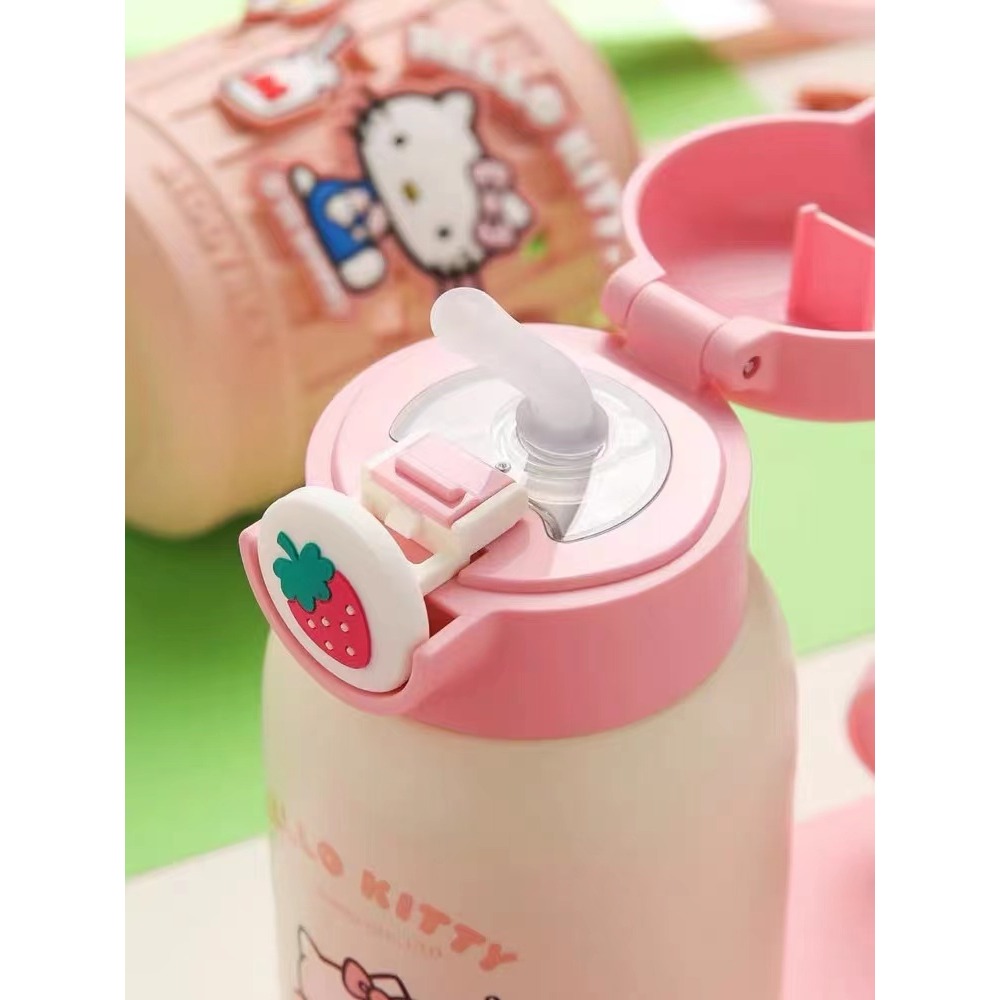 【杯具熊】正版 三麗鷗 豌豆兒童杯款式 HELLO KITTY 保溫杯 保溫瓶 水杯 水壺 630ml 韓國品牌 送禮-細節圖2