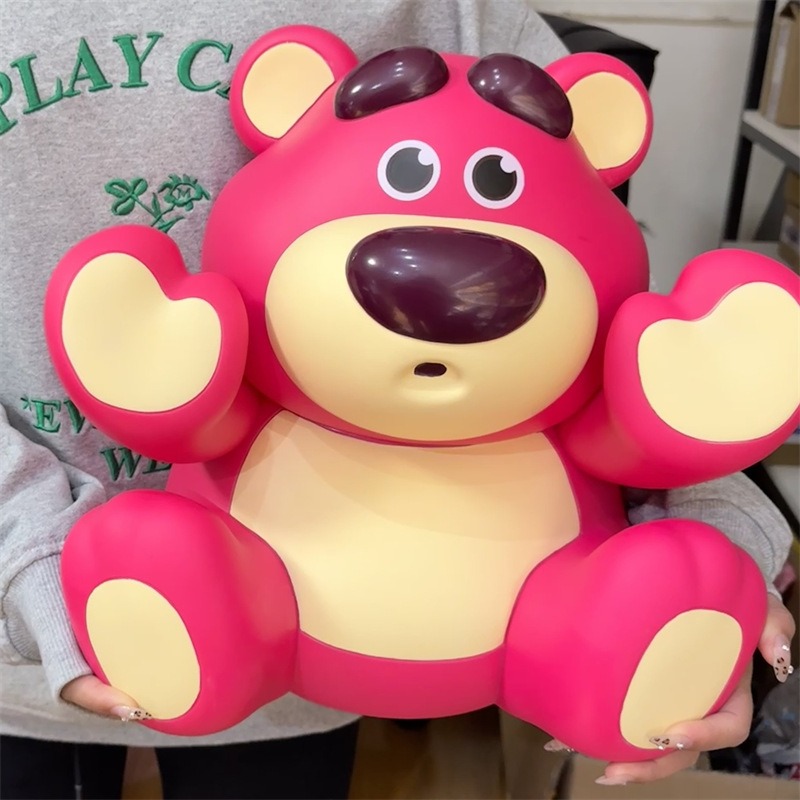 【冉紅】正版 名创优品 迪士尼 草莓熊储存罐 玩偶擺件 存钱罐 送礼-細節圖3