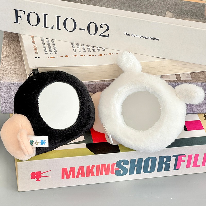 【漫貓】正版 蠟筆小新  毛絨掛件化妆镜 可爱小巧包包鑰匙扣掛飾 吊飾 送禮-細節圖3