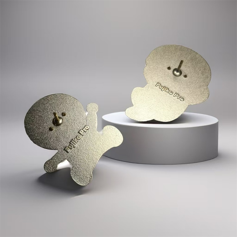 【限量款】正版 哆啦A夢 徽章 金色金屬別針 胸針 送禮 小叮噹-細節圖4